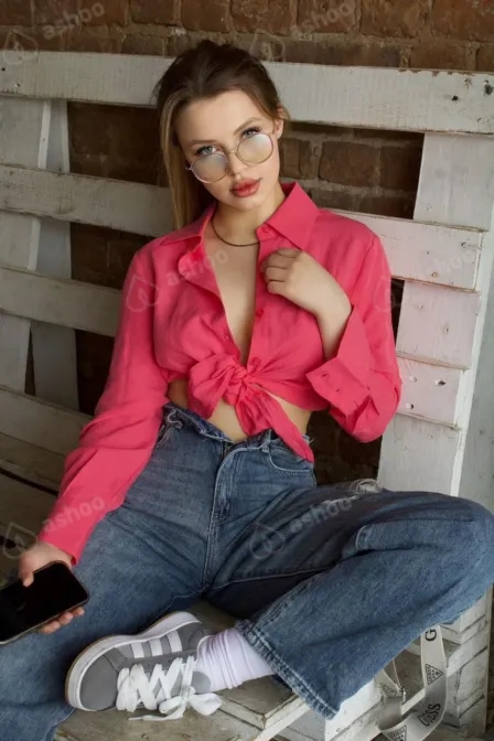 Милана, 22
